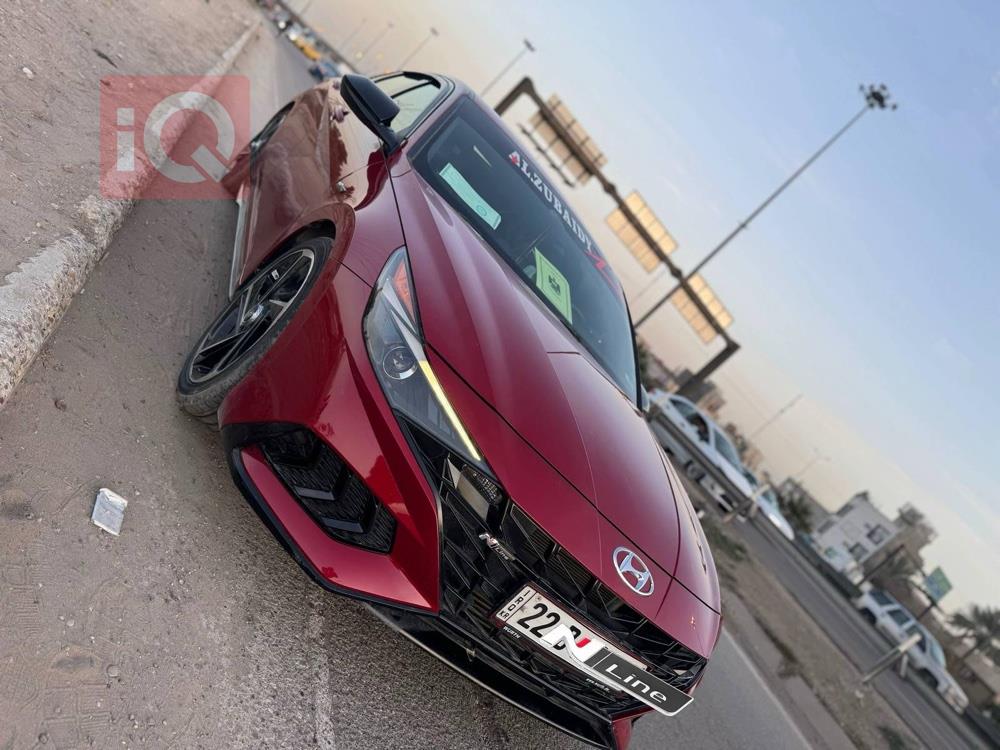 هیوندای ئەلەنترا